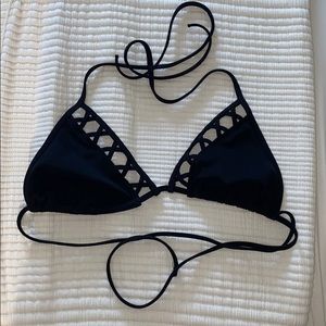 Black bikini top